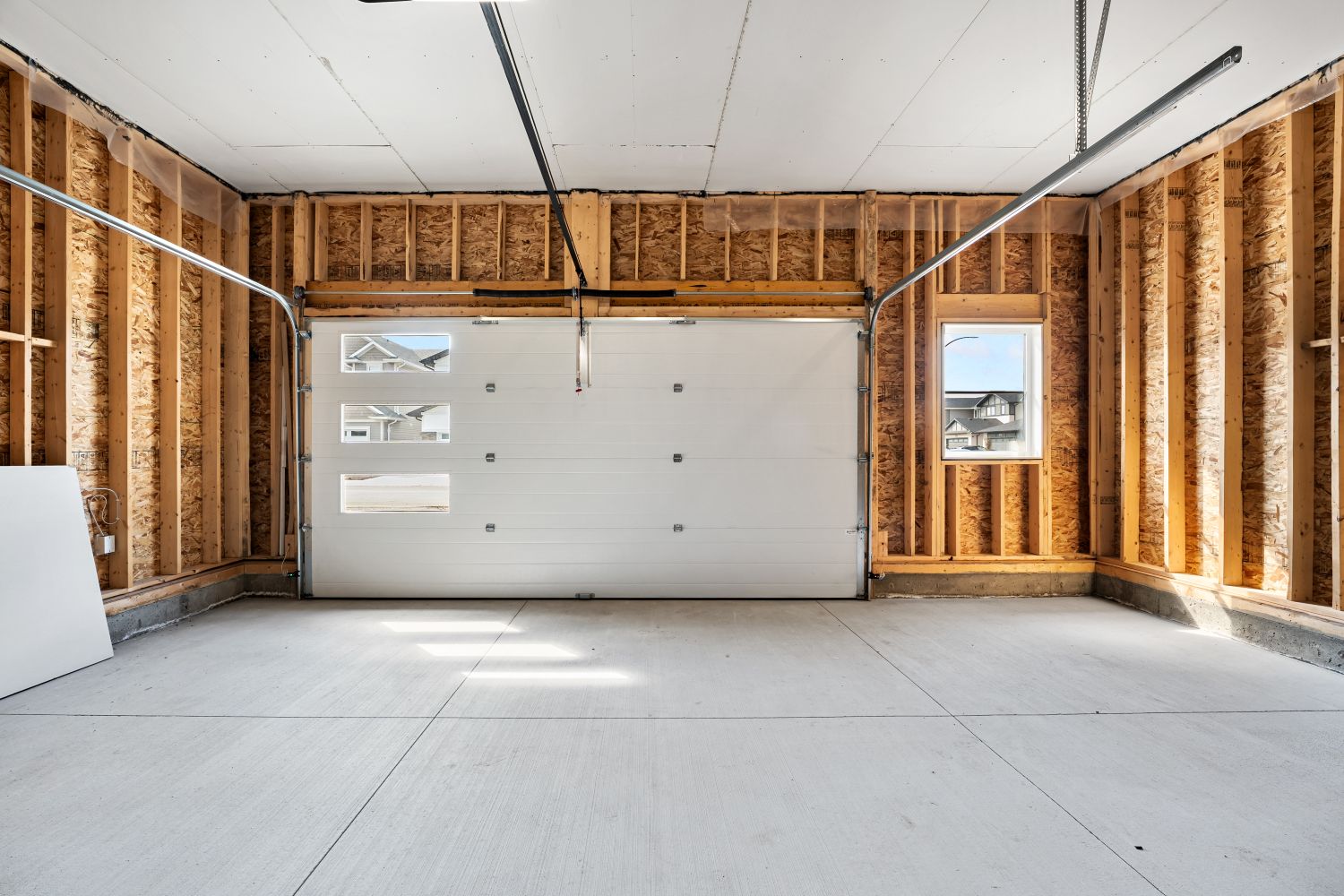 garage with white concrete floor