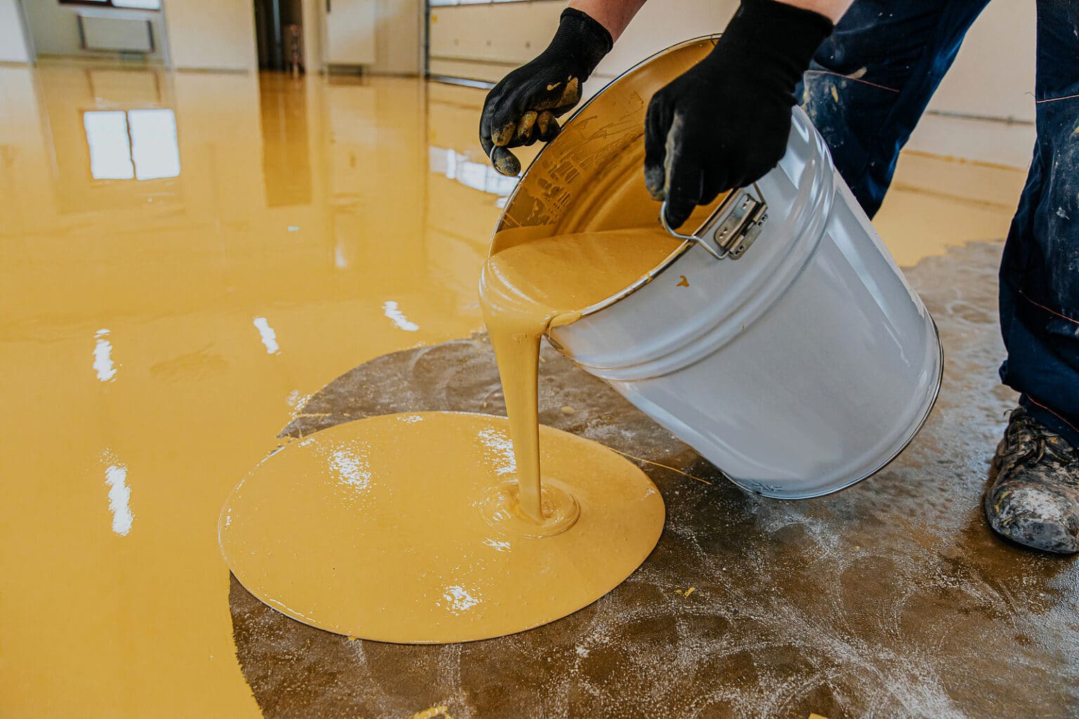 Industrial floor coatings A guide to heavyduty resin installations